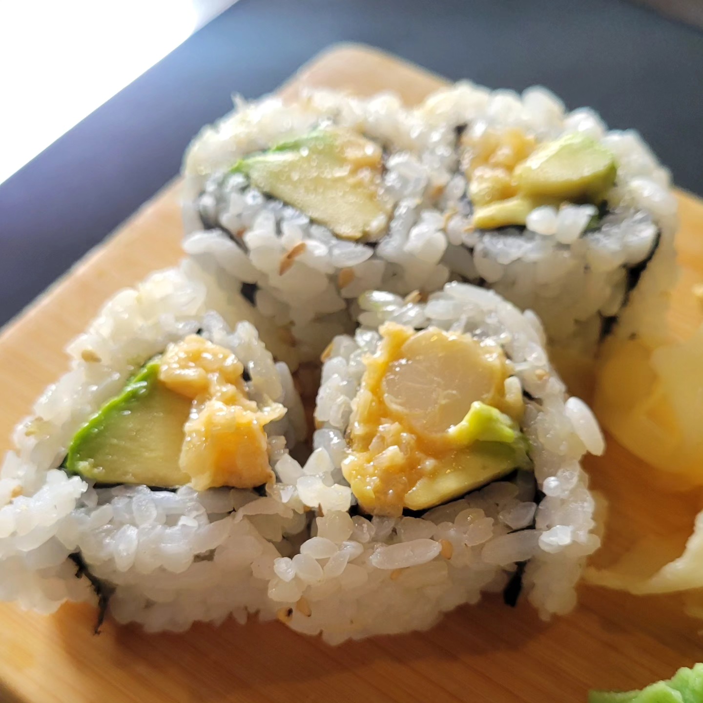 Spicy Scallop Maki